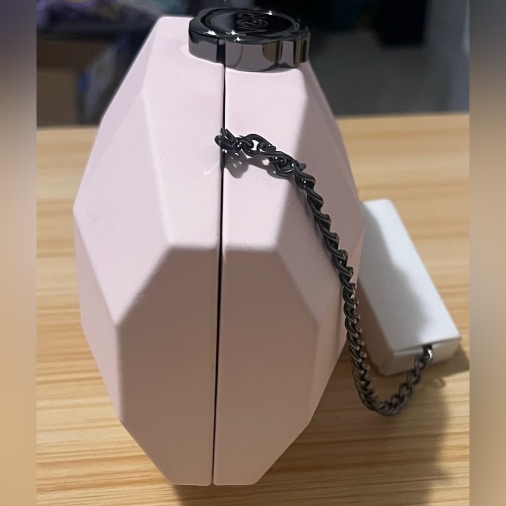 Viktor & Rolf Flowerbomb Pink Geometric Clutch Purse Perfume Bottle Design Chain - Picture 6 of 12